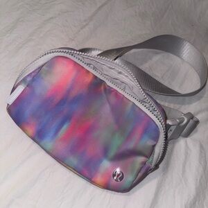 Lulu belt bag in prism wash